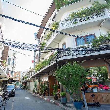 Bed and Breakfast Ghee Gelato House à Bangkok Extérieur photo